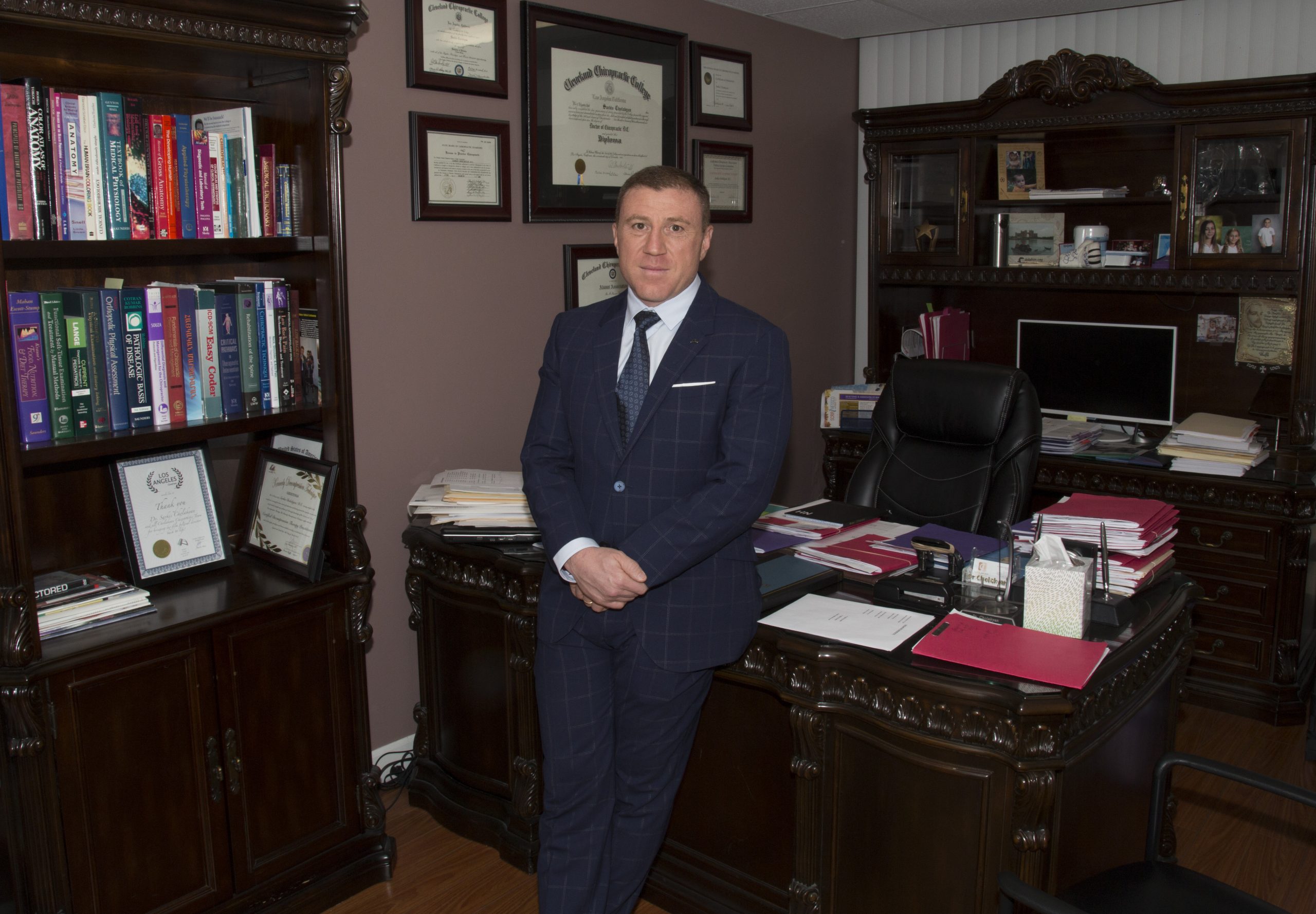 Dr. Sarkis Cholakyan, D.C.