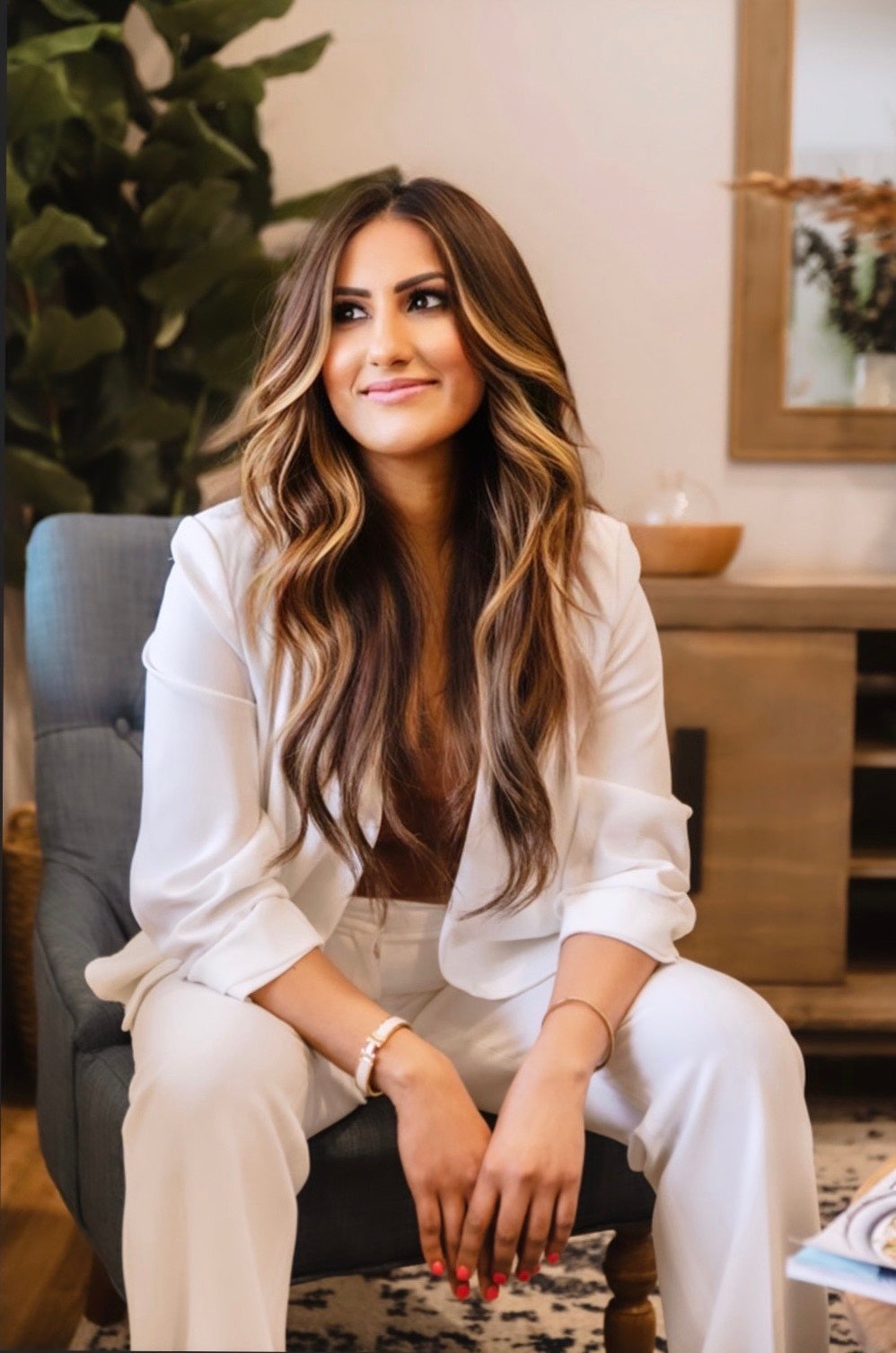 Dr. Neha Bhatia, D.C.