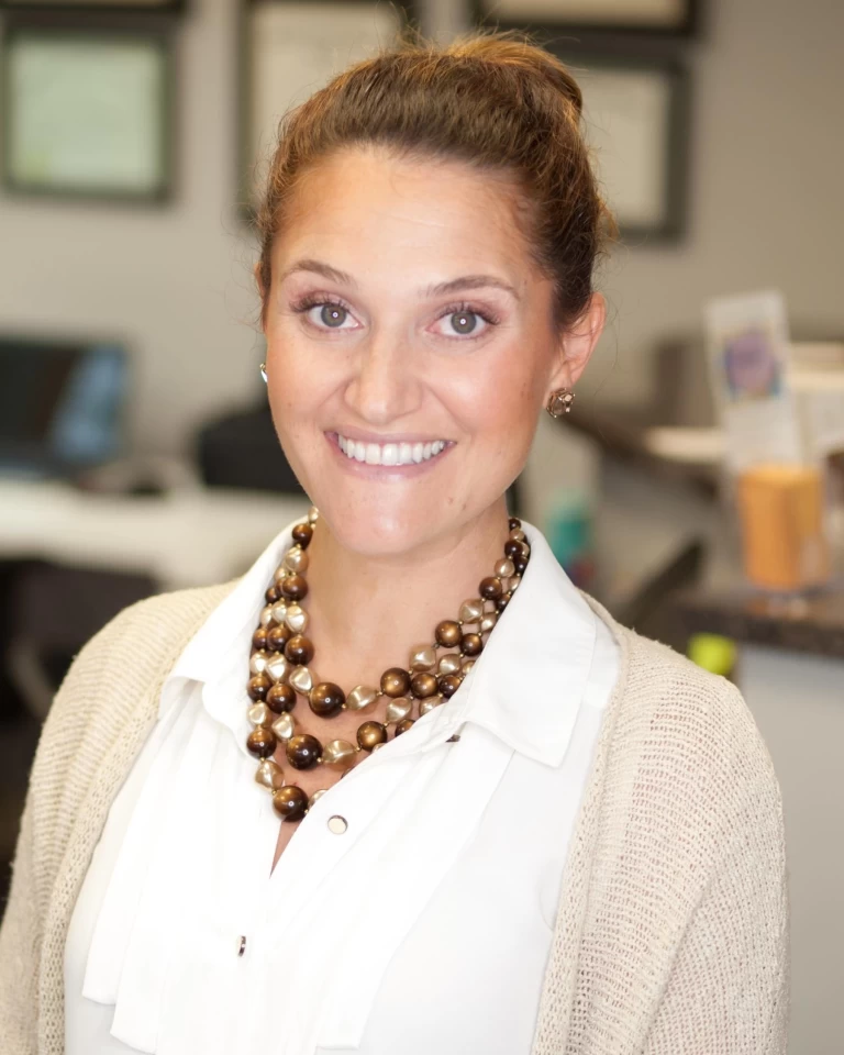 Dr. Alexandra Robin, Killingly - Back & Body Chiropractic