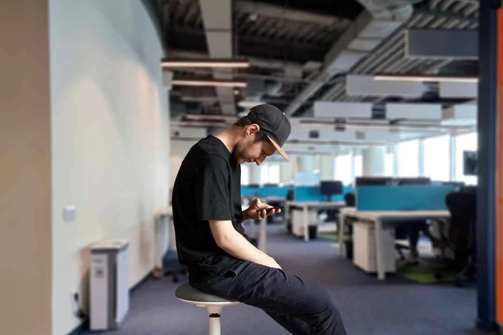 姿势不良会导致脊柱侧弯吗?