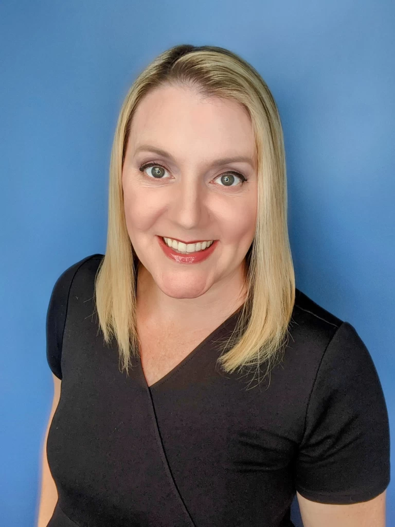 Dr. Lindsay Broderick, Long Beach - Life Choice Chiropractic