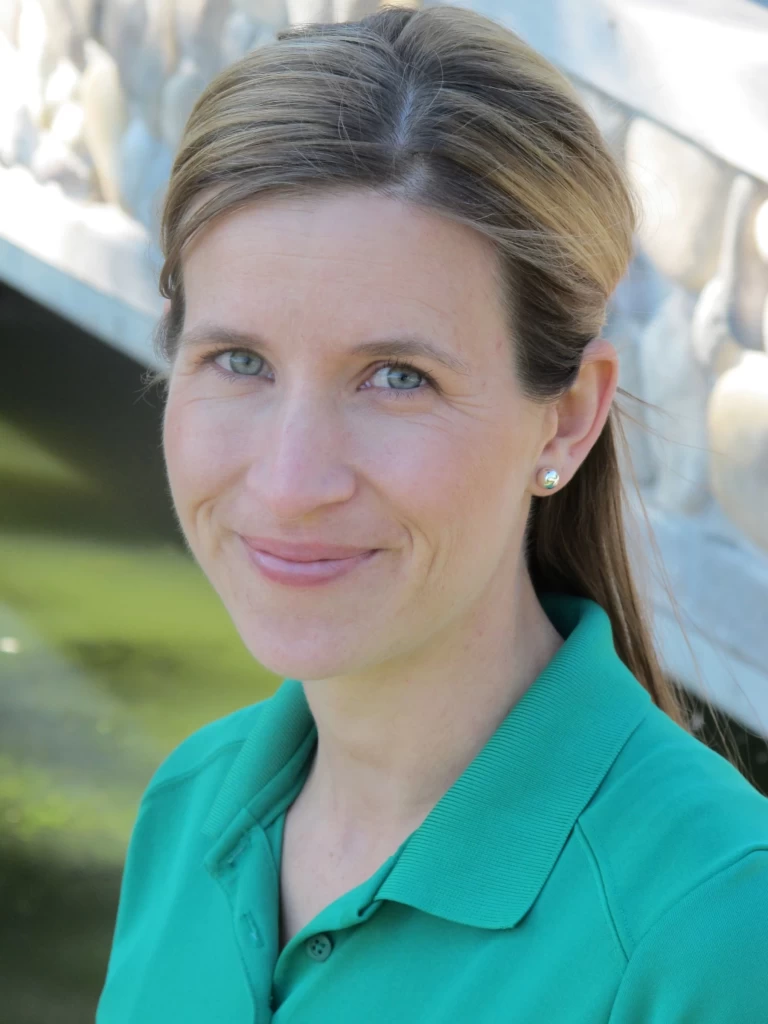 Dr. KIMBERLI TRADER, Appleton - YELLOW WOOD CHIROPRACTIC