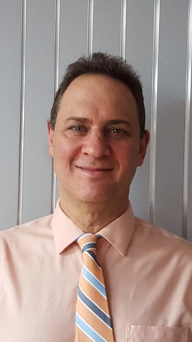 Dr. LEONARD FOX, Wilton - Georgetown Chiropractic