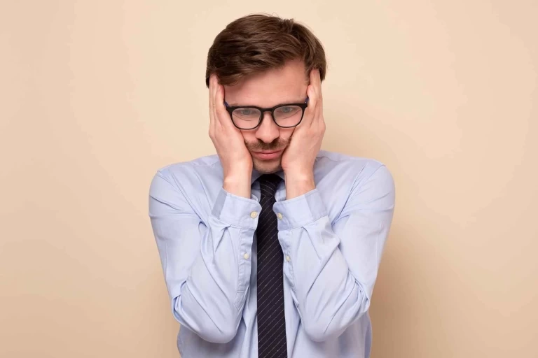 Alivio del vértigo con atención quiropráctica cervical superior