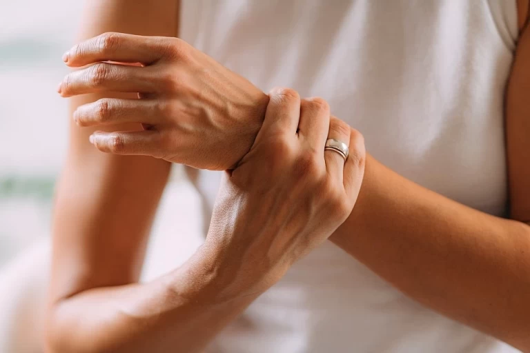 Chiropractors Explain the Less Known Causes of Carpal Tunnel Syndrome